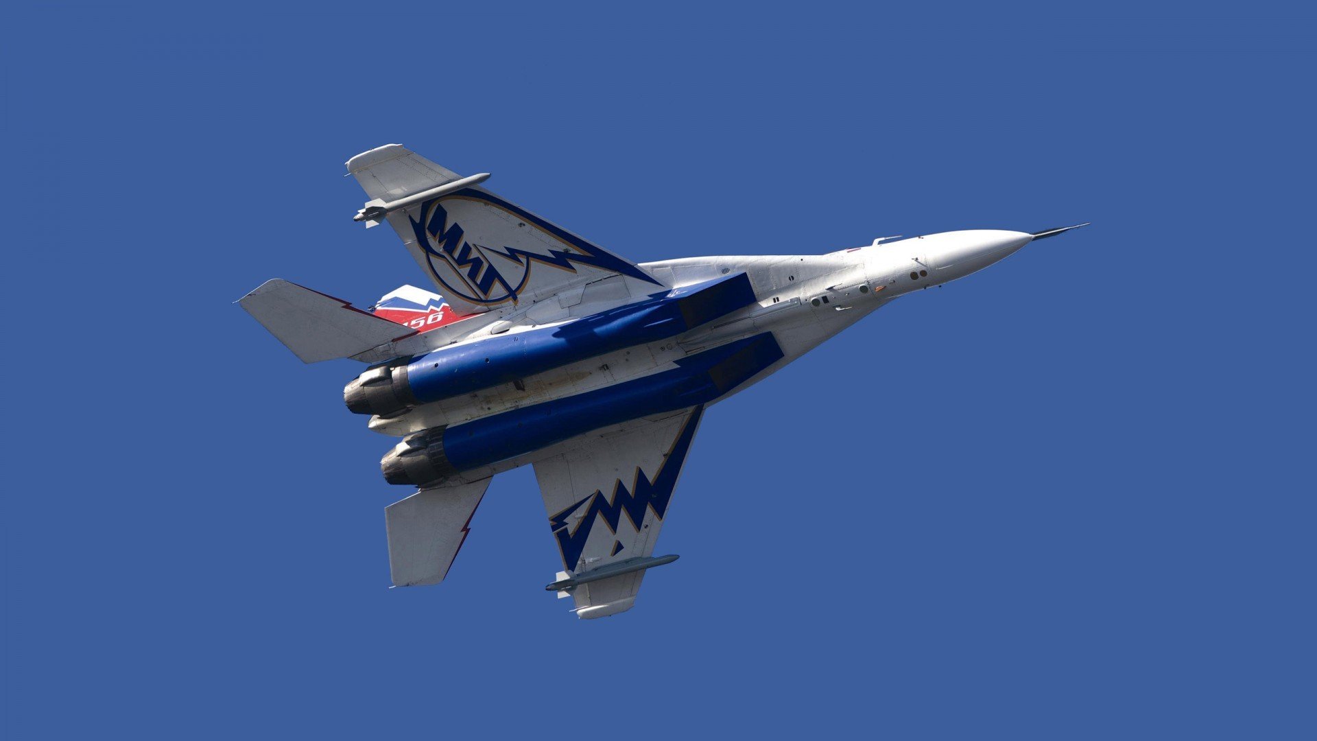 北京青少年篮球夏令营一周内吸引数千学生报名，北京暑期篮球夏令营